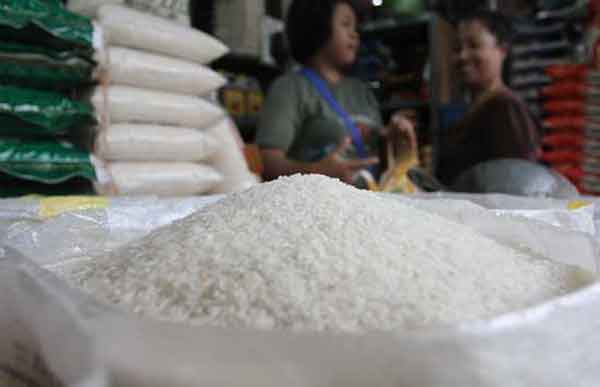 Bulog Pastikan Stok Beras Aman Sampai Lebaran